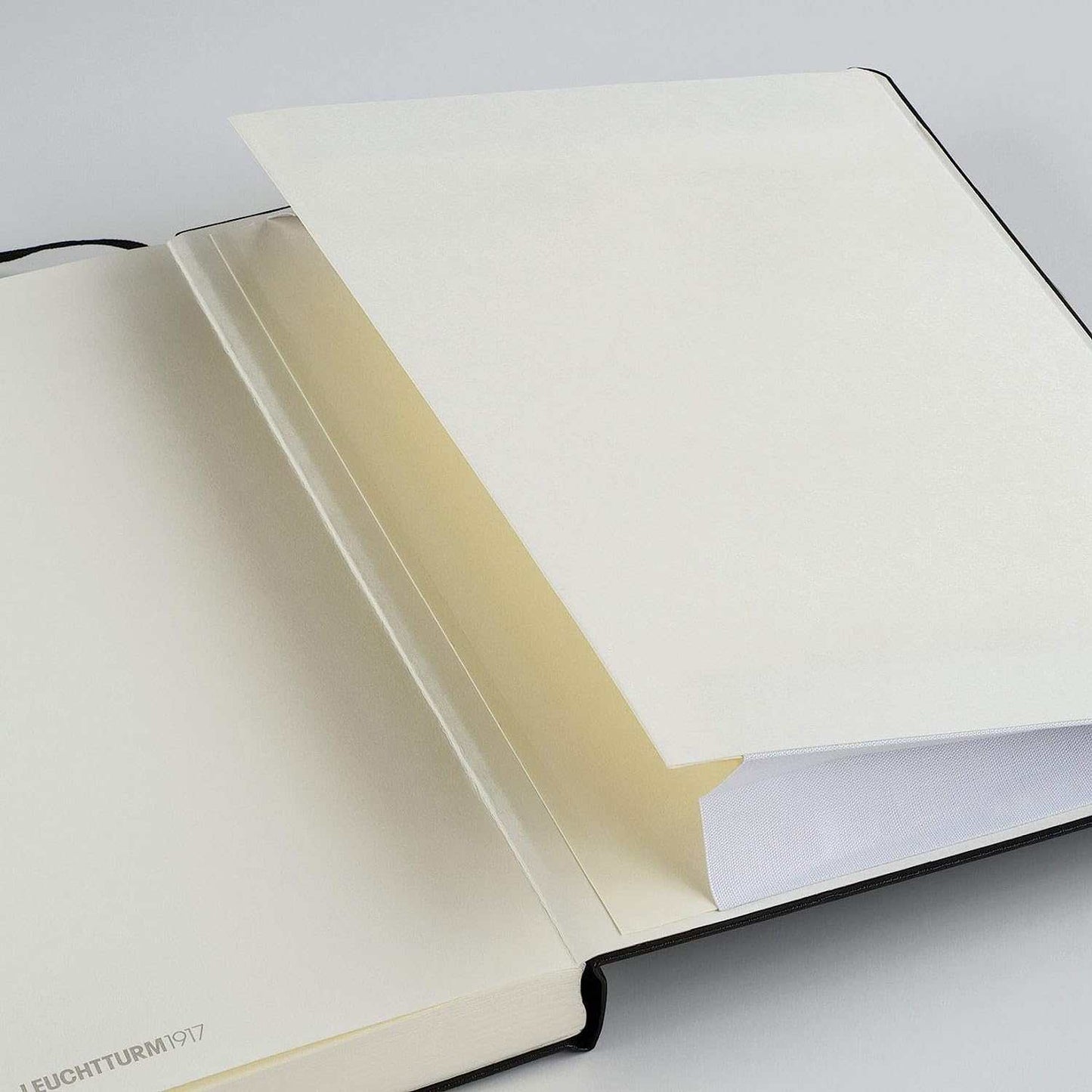 Džep - Leuchtturm Notes - Crna